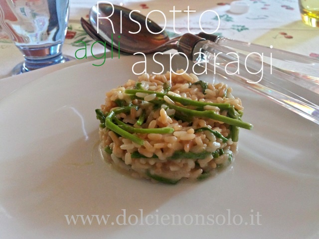 risotto agli asparagi selvatici gustoso