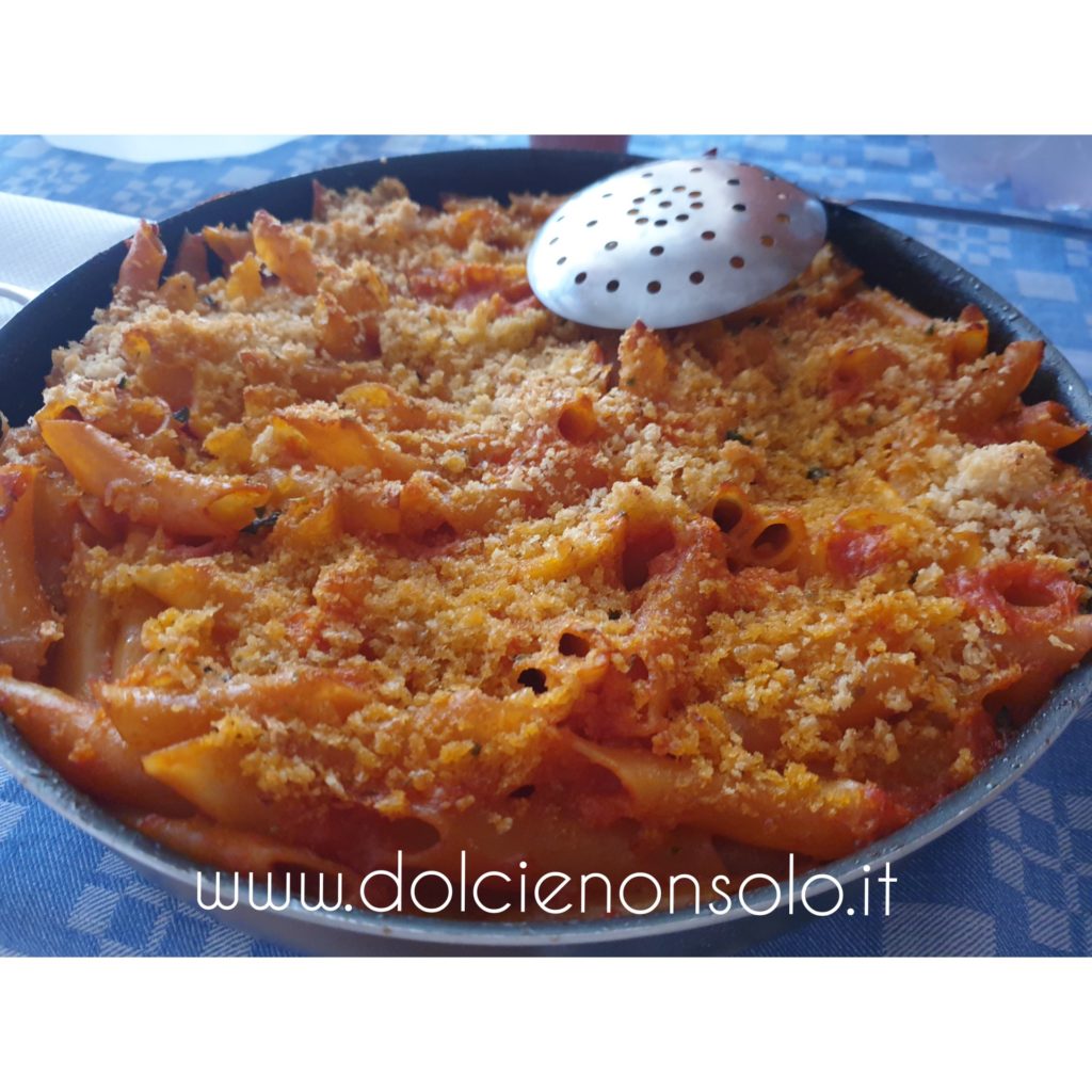 Pasta e patate ara tijeddra, ricetta tipica cosentina